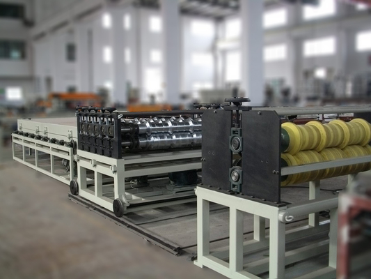 Two / Single Screw Plastic Roofing Tiles Extrusion Line , PC Roofing Sheet Making Machine