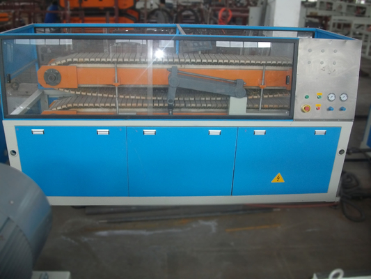 WPC Outdoor Plastic Profile Extrusion Line Water Proof With High-Strength