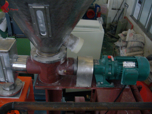 Multi - Screw PVC Plastic Pelletizing Machine + Single Screw Extruder Insulate With Good Foam